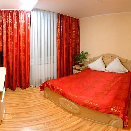 De Luxe Hotell Chmilnik Exteriör bild