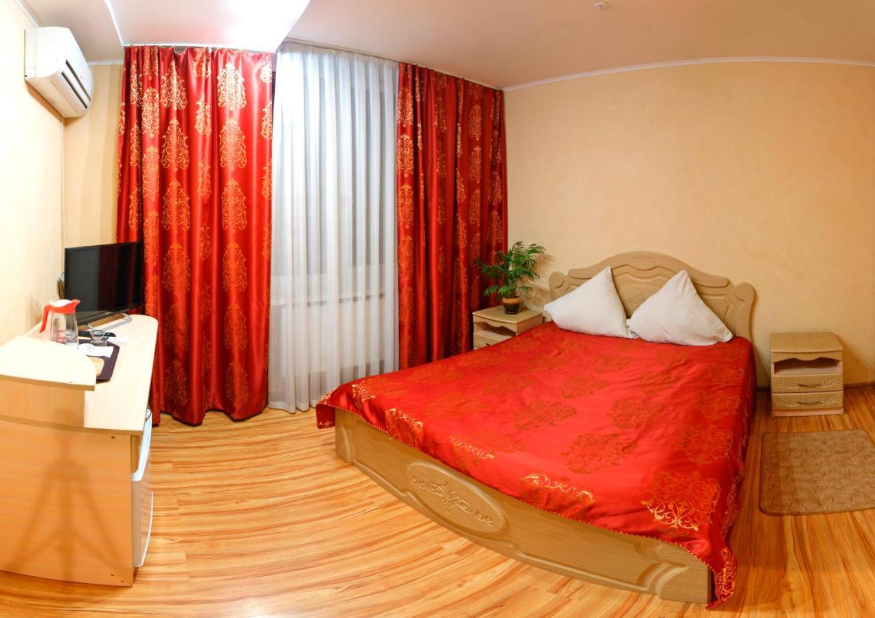De Luxe Hotell Chmilnik Exteriör bild