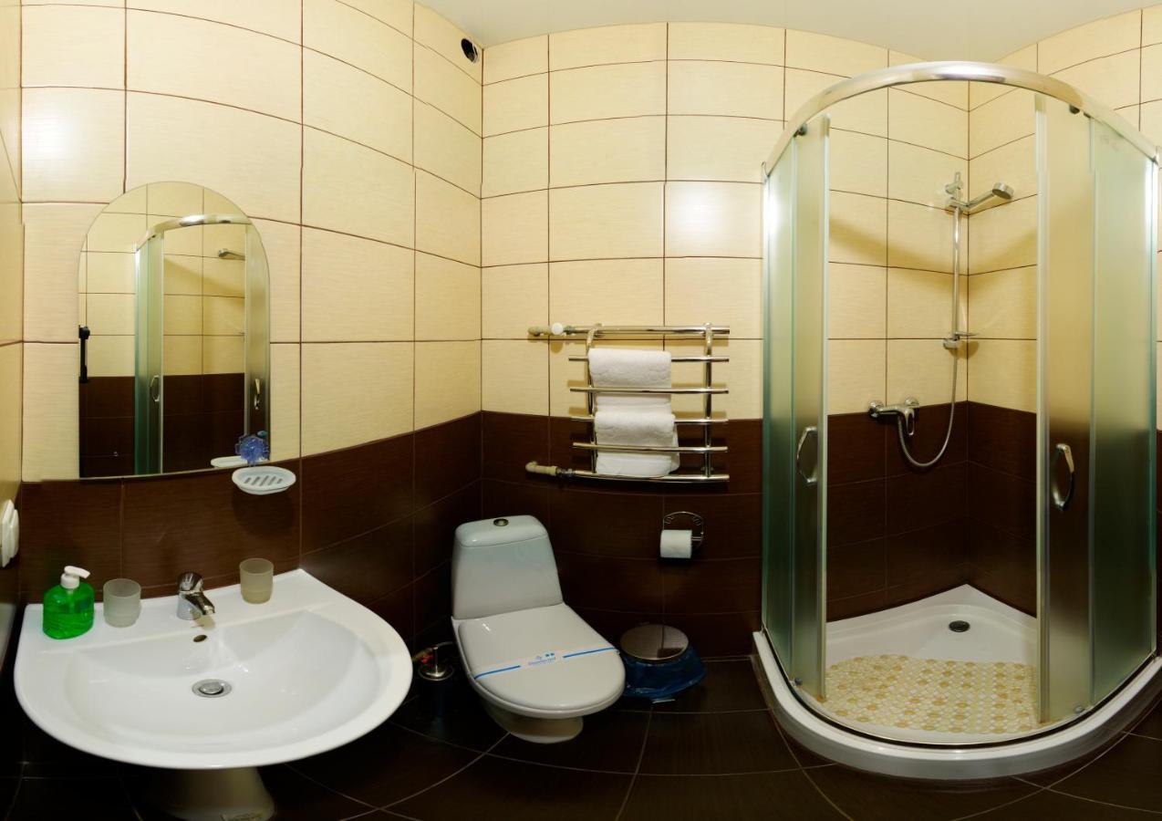 De Luxe Hotell Chmilnik Exteriör bild